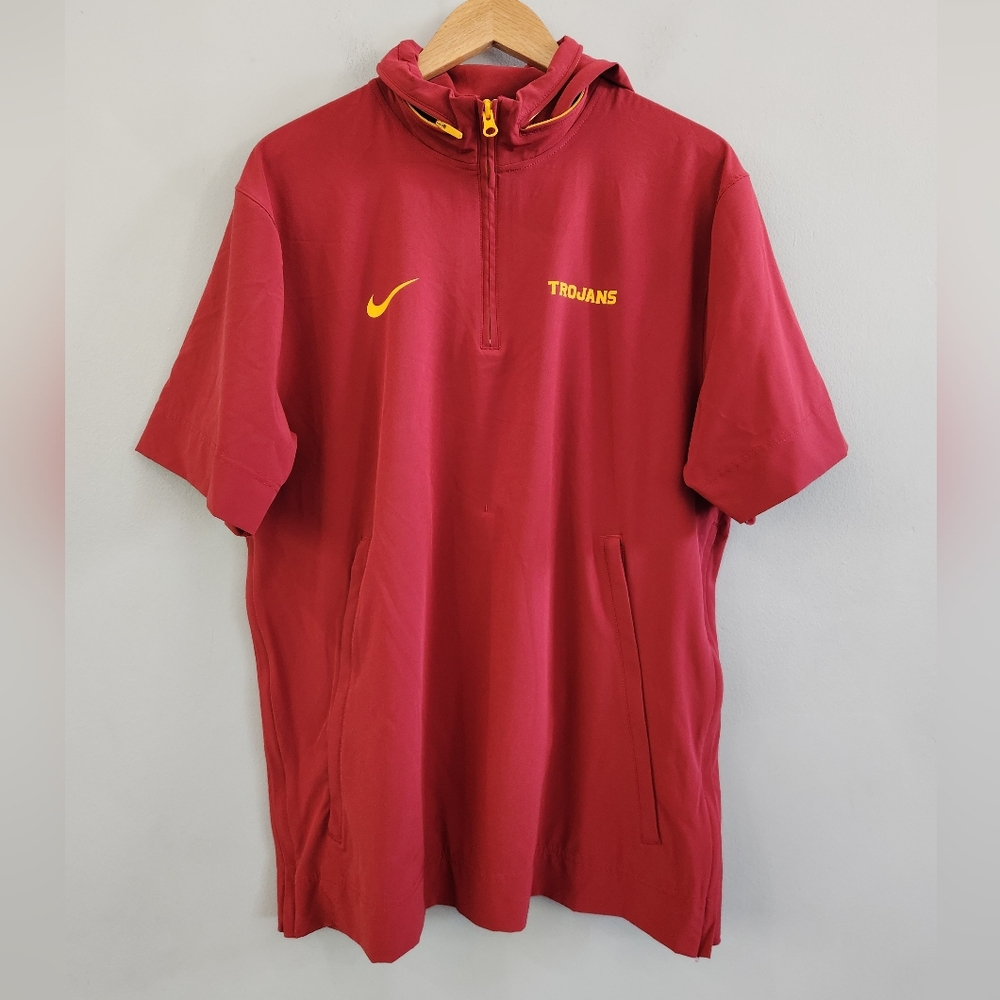 Nike USC Trojans On Field Football Short Sleeve Hoodie Team Issued Men’s Medium